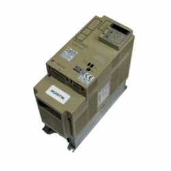 Yaskawa SGDB-05VD 0.45KW 450W INVERTER