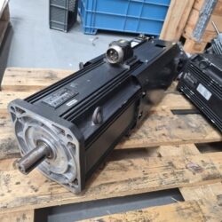Rexroth MAC112C-1-ED-4-C/180-A-0/WI517LV/S0011 277338 Indramat Motor