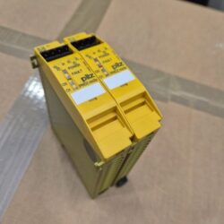 PILZ Pnoz mo2p 773520 PLC MODULE
