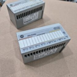 Allen Bradley 1794-IE4X0E2 Ser. B PLC ANALOG COMBO MODULE