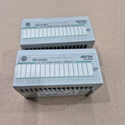 (2pcs) Allen Bradley 1794-OB16P Ser. A PLC Output MODULE