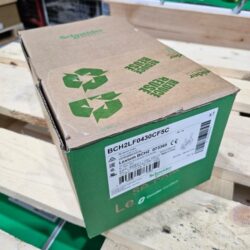 SCHNEIDER BCH2LF430CF5C Lexium BCH2 073365 0.4 kW SERVO MOTOR