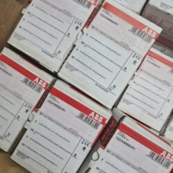 ABB 1SDA066664R1 HTC XT1 3p TERMINAL COVERS