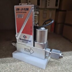 BRONKHORST OTB-026F LOW-DELTAP-FLOW 3 In/min NH3 mass Flow Controller