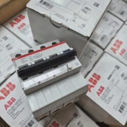 ABB FS403M-C16/0.03  2CCL564110E0164 Disjoncteur Differentiel